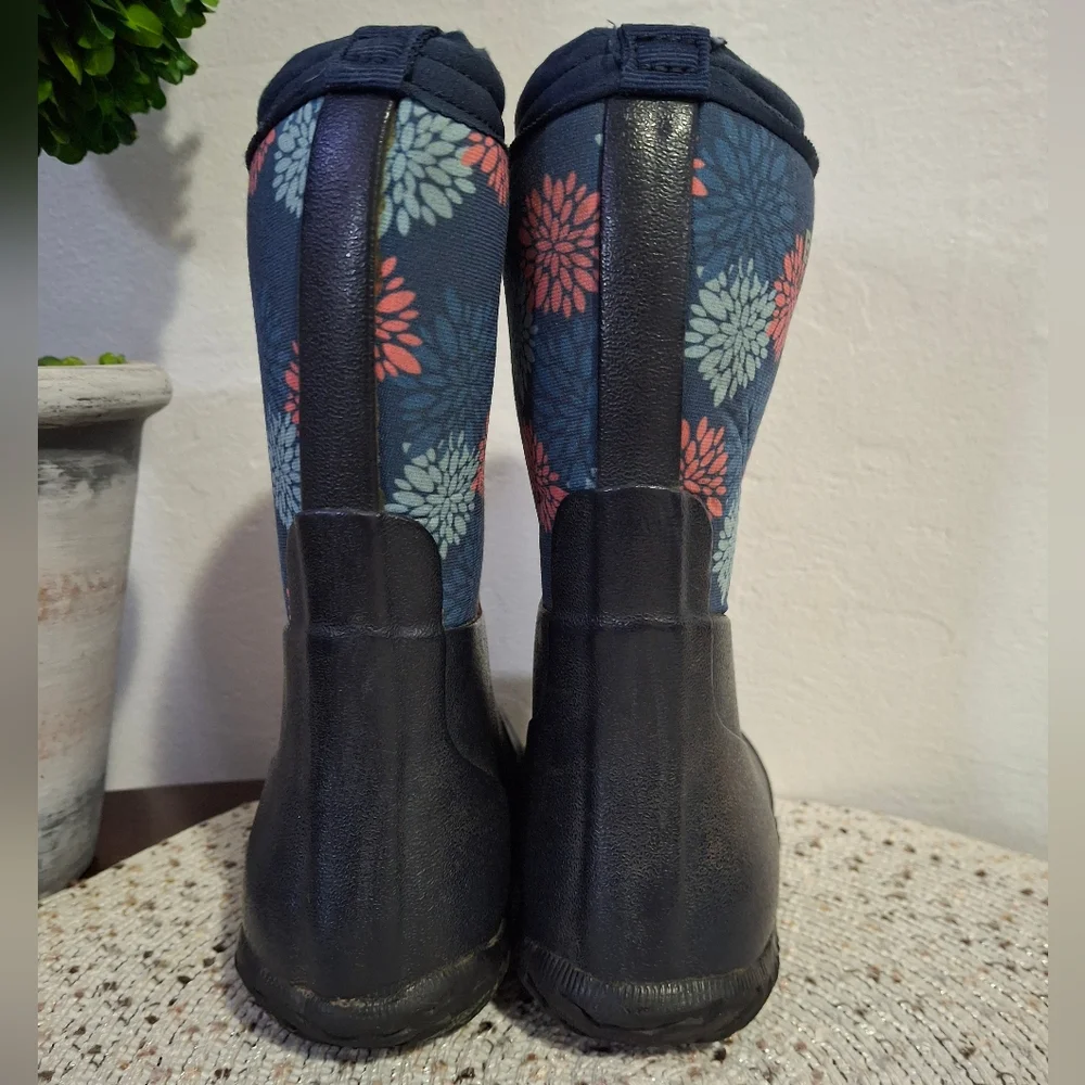Bogs stylish boots